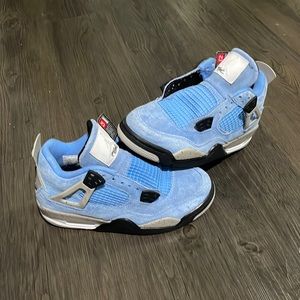 NIKE Air Jordan 4 Retro University Blue UNC 3.5Y